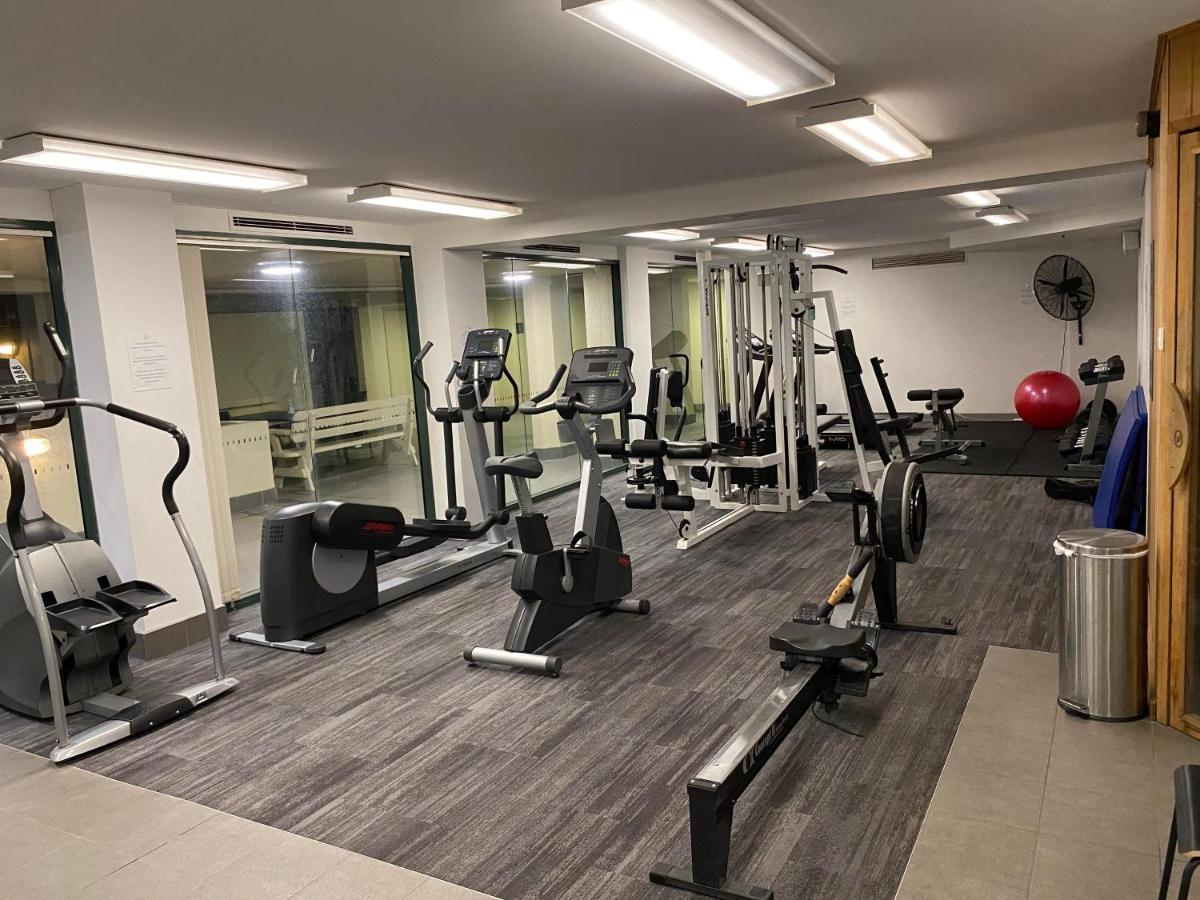 2 Bed 2 Bath Luxury Apartment In Braddon Canberra - Free Heated Pool, Gym, Parking Buitenkant foto